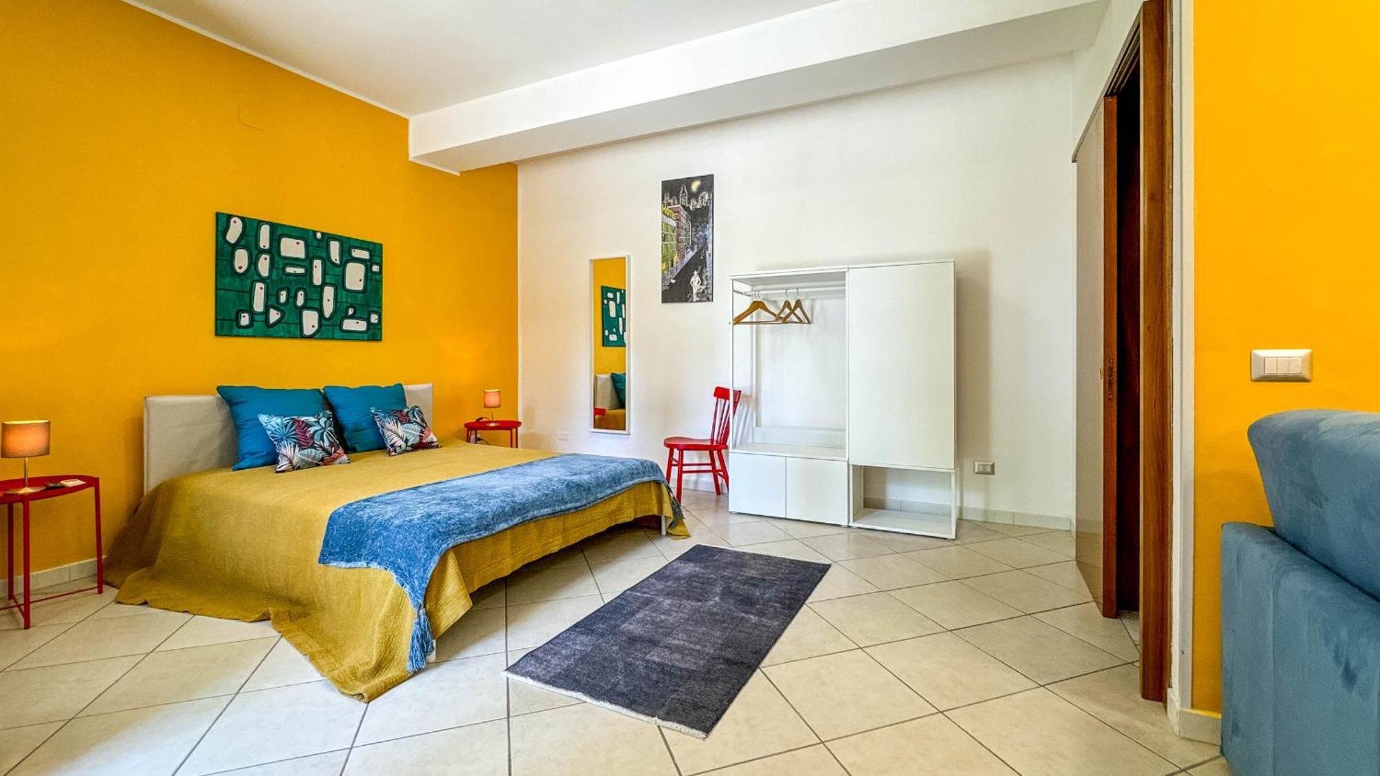Livingapple Apartment Scauri  Exterior photo