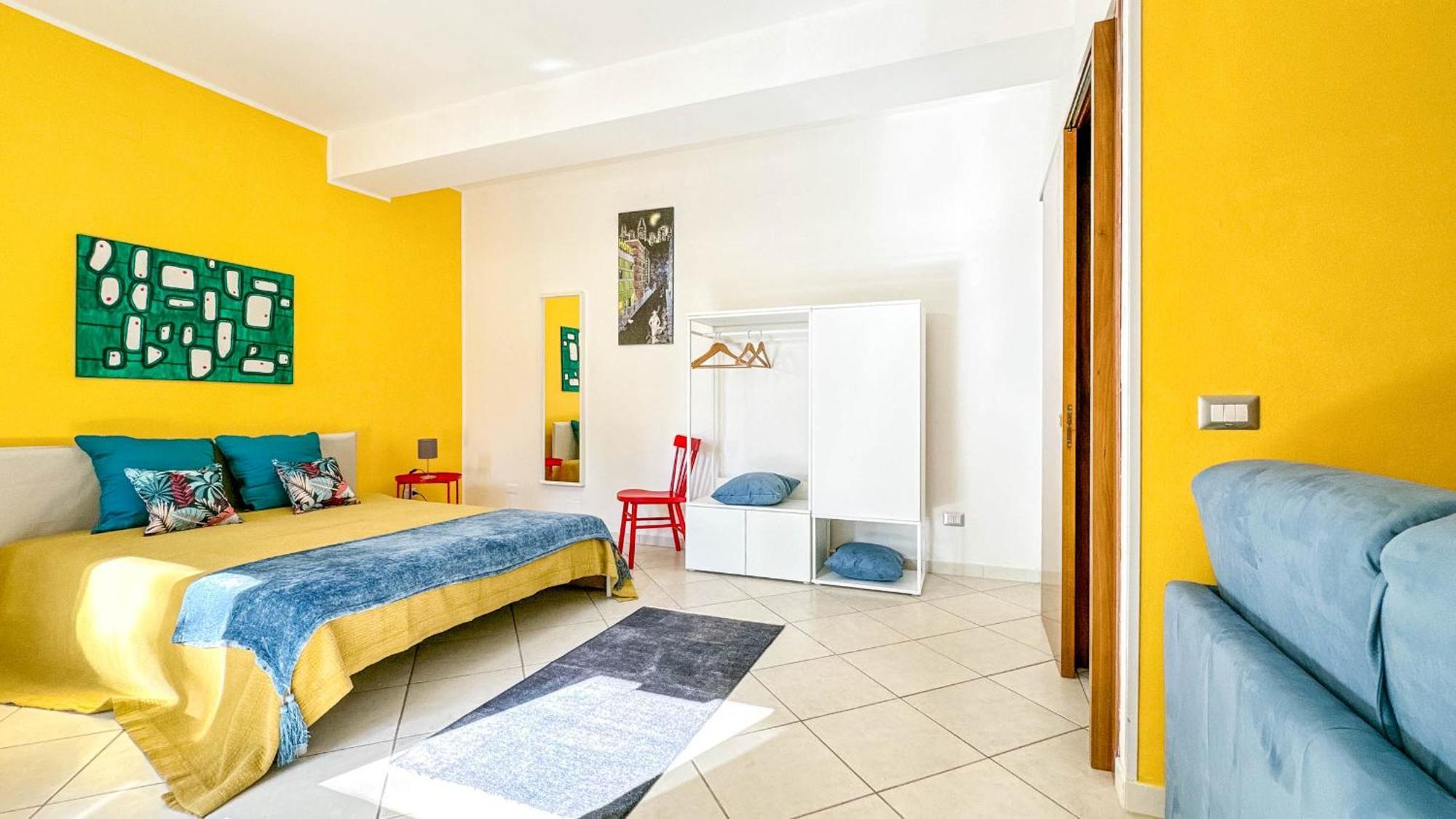 Livingapple Apartment Scauri  Exterior photo