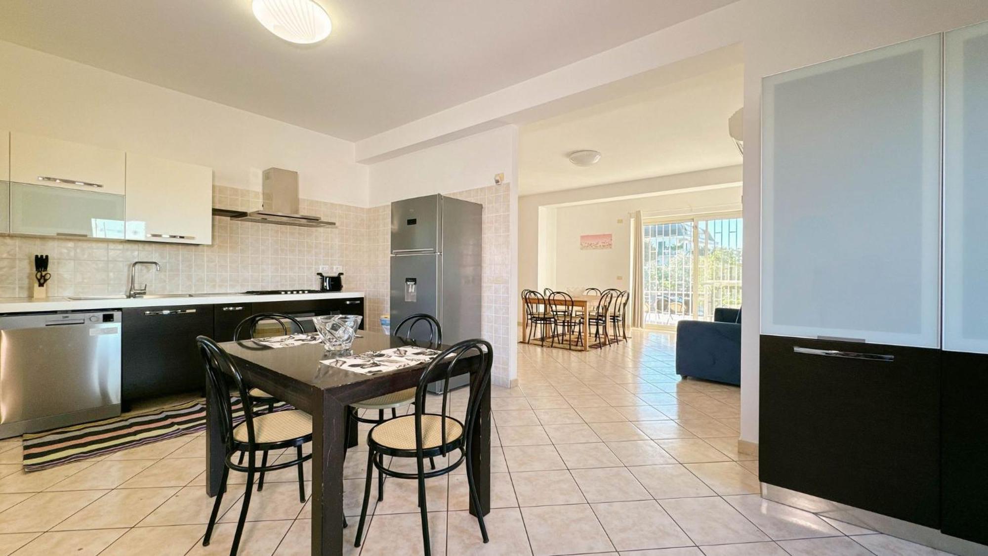 Livingapple Apartment Scauri  Exterior photo