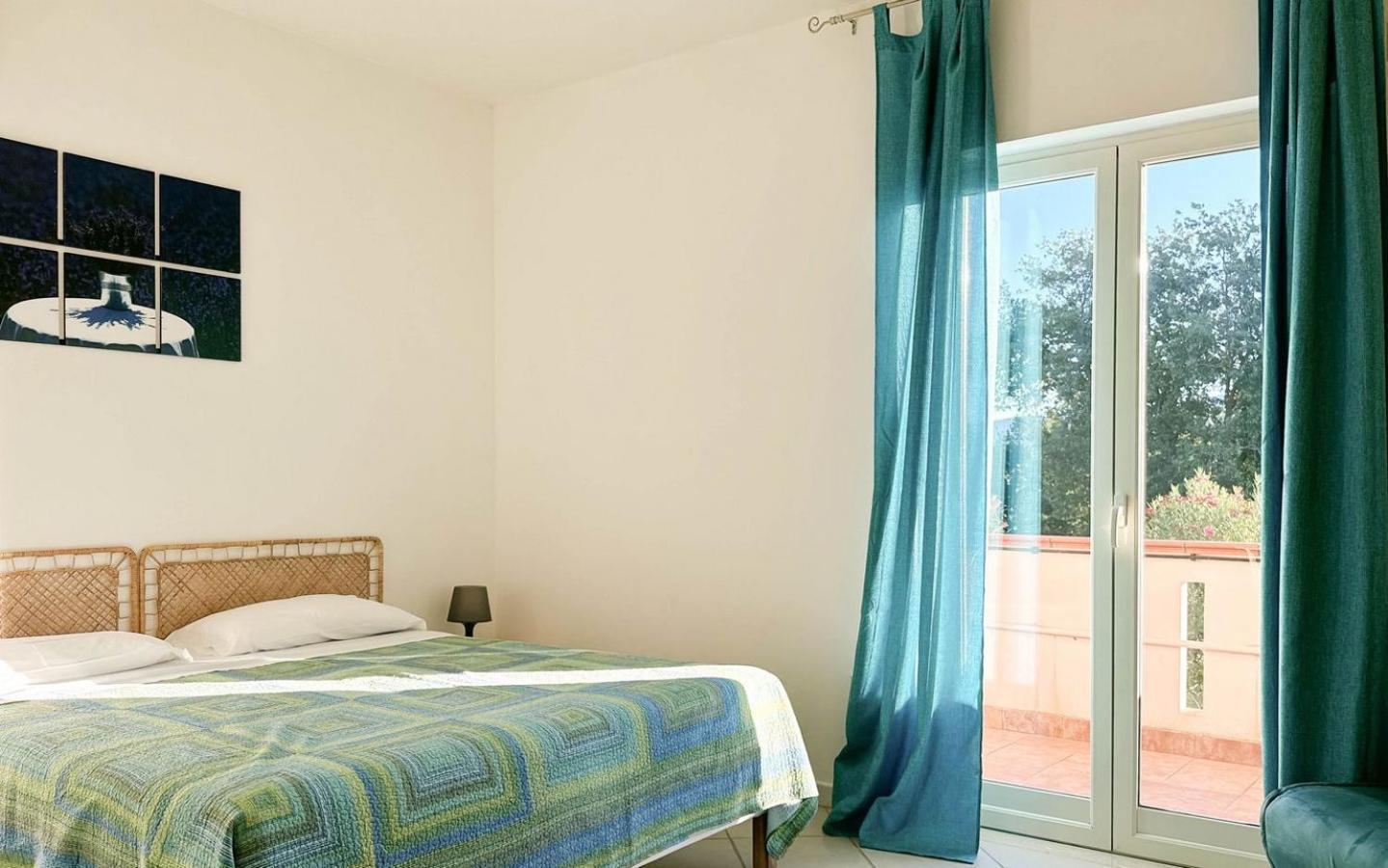 Livingapple Apartment Scauri  Exterior photo